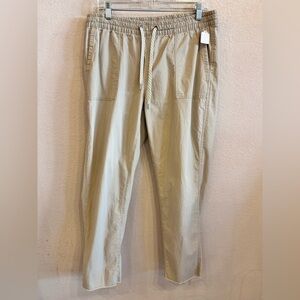 Vuori Women's Ripstop Pants Milkweed Cream Colored Drawstring Pull On Size Large